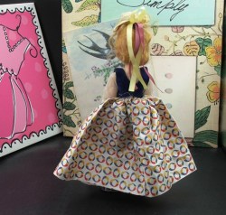 10 half doll print 50s back